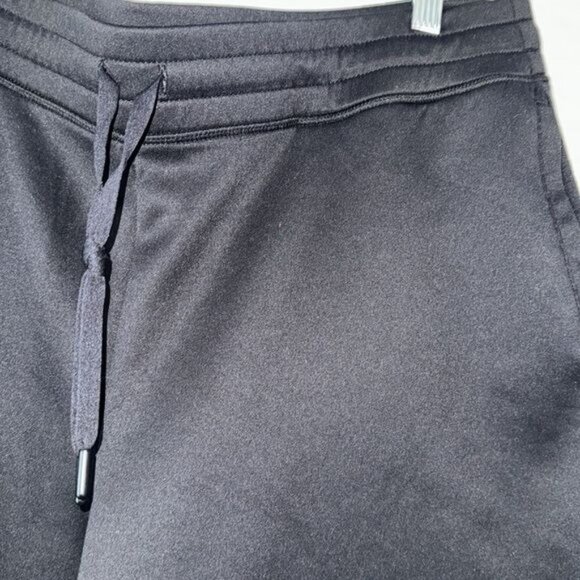 Mens Black XL 32 Degrees Heat Drawstring Shorts Polyester/Spandex Blend Made In - Picture 3 of 10